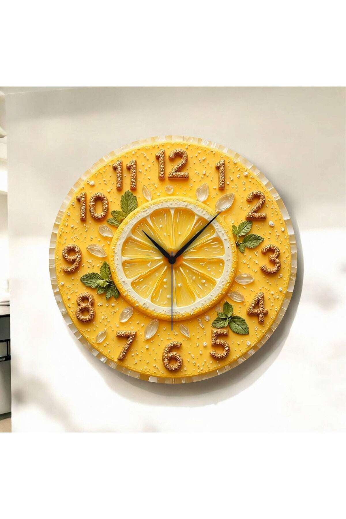 2D Kabartma Görünümlü Limon Renkli Baskı Desenli Sayılı Hediyelik Ahşap Sessiz Duvar Saati