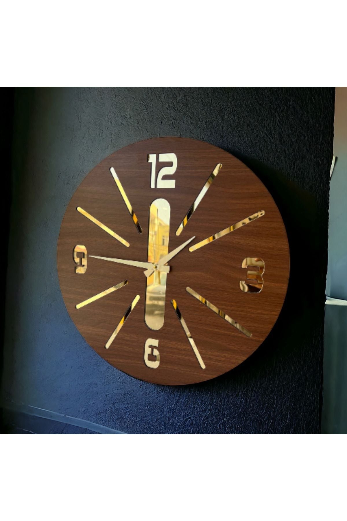 Ceviz Gold Renk Hediyelik Ahşap Aynalı Dekoratif Çizgili Farklı Desenli Duvar Saati 50cm