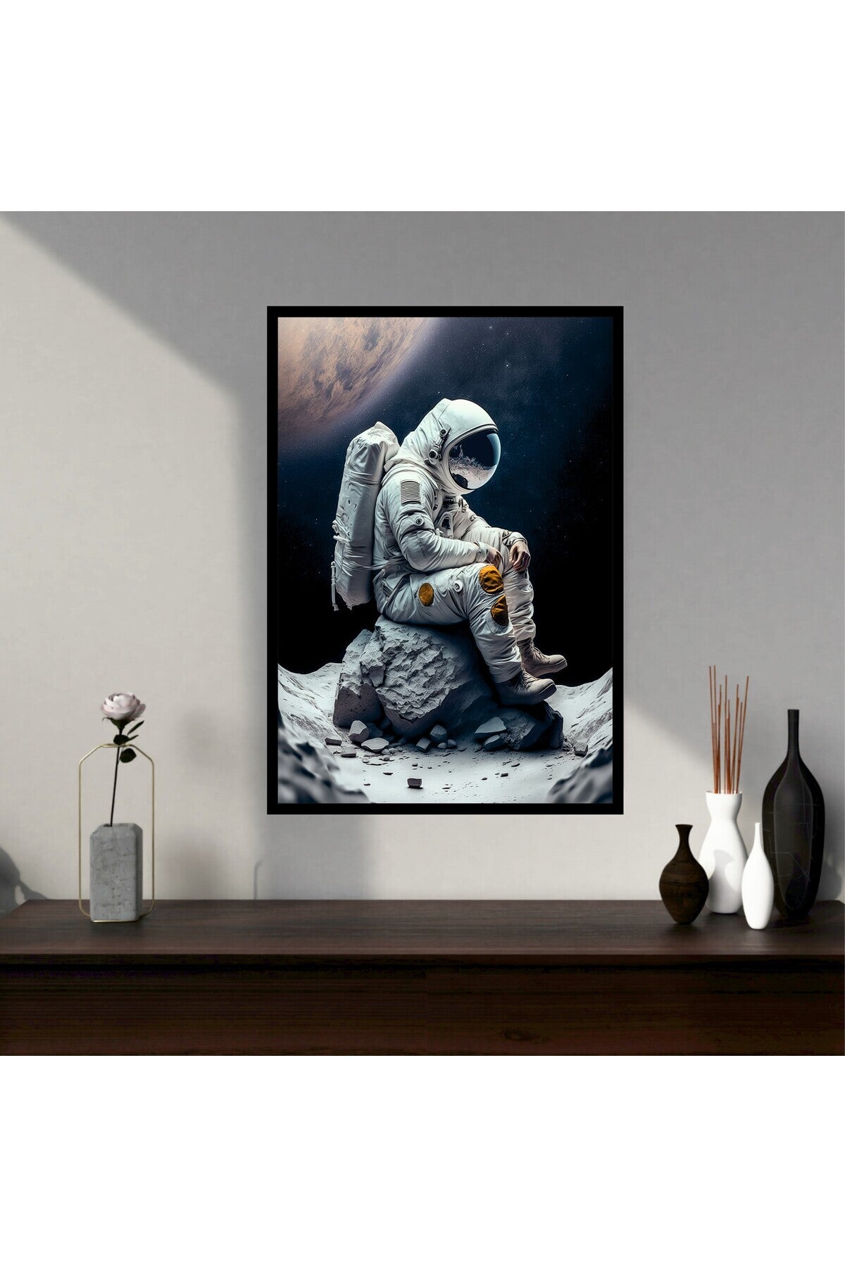 Uzay Astronot Büyük Boy Renkli Solmaz Kaliteli Baskı Çerçeve Görünümlü MDF Tablo 70x50cm 166