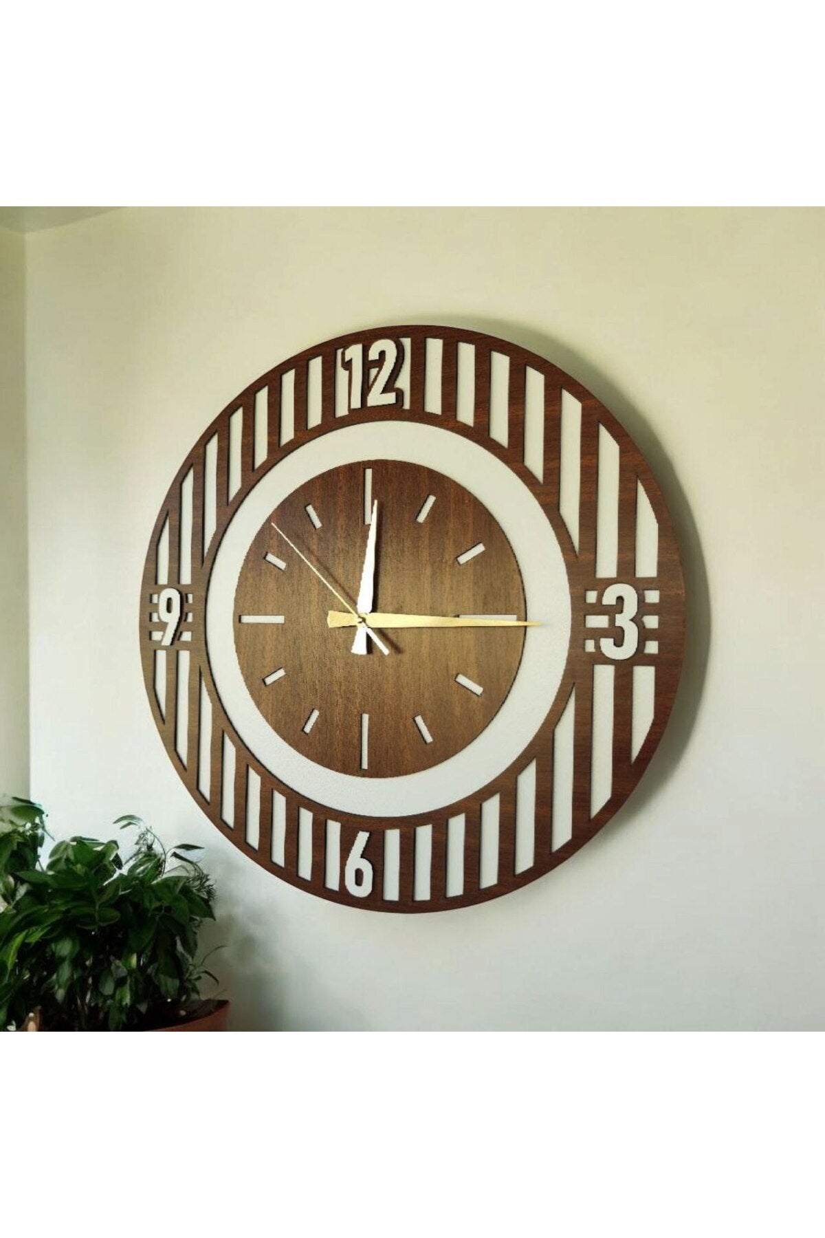 Beyaz Ceviz Ahşap Renk Desenli Sayılı Hediyelik Sessiz Duvar Saati 50cm