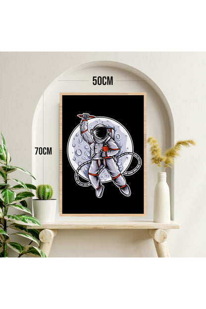 Astronot Uzay Büyük Boy Renkli Solmaz Kaliteli Baskı Çerçeve Görünümlü MDF Tablo 70x50cm 240
