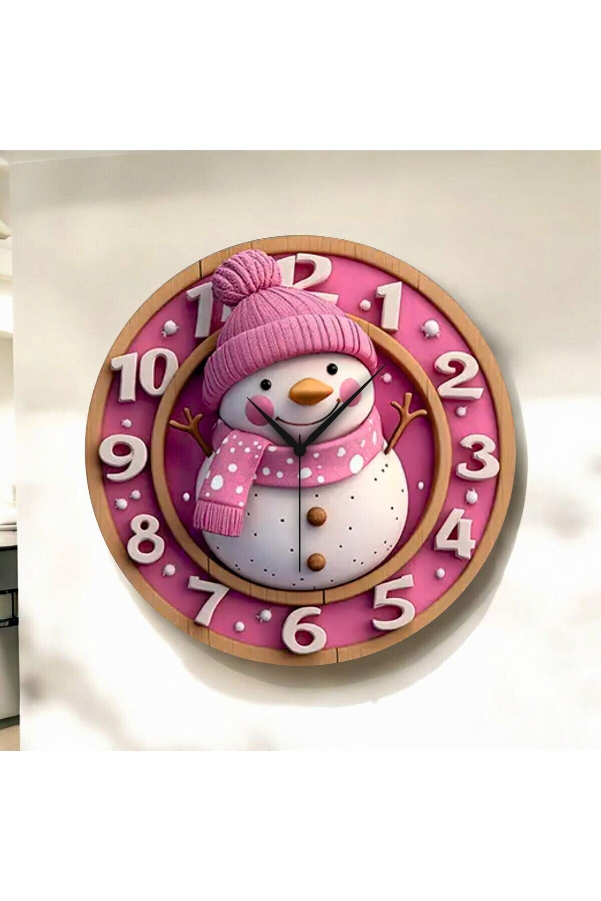 Pembe Kardan Adam Renkli Baskı Desenli Sayılı Hediyelik Ahşap Sessiz Tablo Duvar Saati