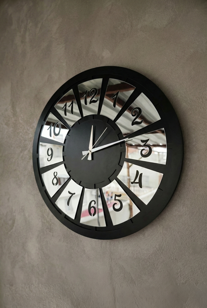 Ahşap Ceviz Mobilya Renk Desenli Hediyelik Sessiz Duvar Saati 50cm